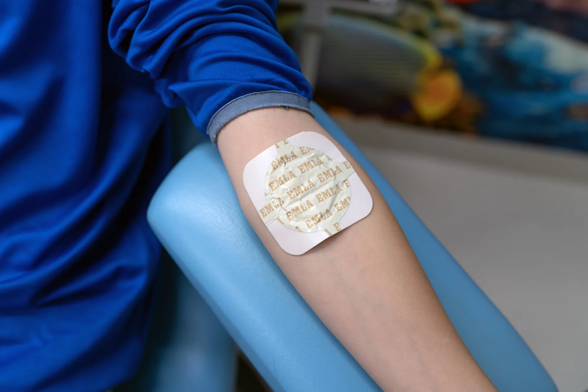 Arm med emla-plaster
