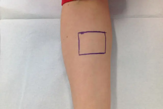 Arm som er tegnet på. bilde.